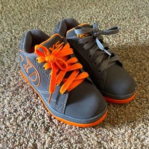 Heelys kids youth size 13C Excellent condition